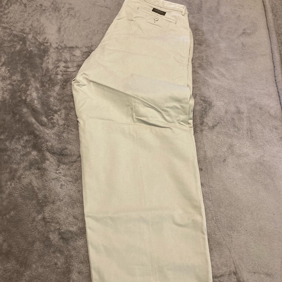 Calvin Klein khaki trousers - Picture 5 of 5